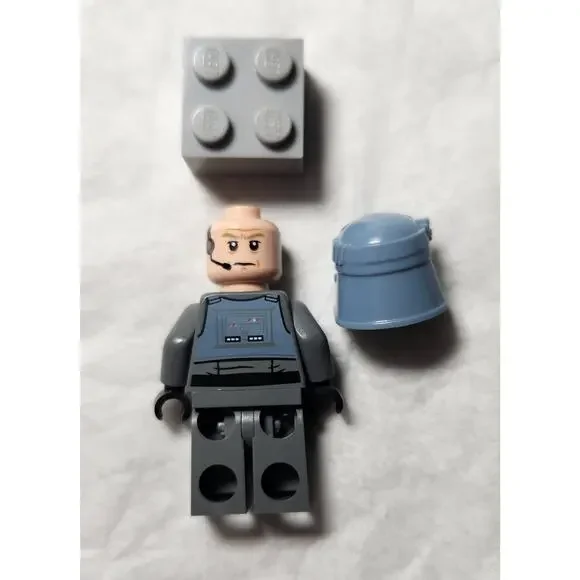 Lego Star Wars General Maximillian Veers Minifigure VG+ Pre-owned - Picture 3 of 3